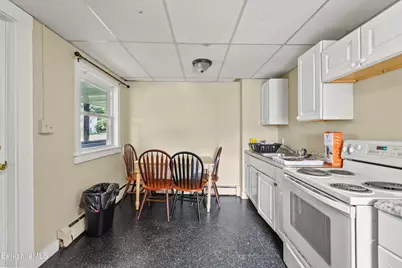 110-118 Lincoln St, Pittsfield, MA 01201 - Photo 20