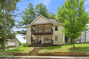110-118 Lincoln St, Pittsfield, MA 01201 - Photo 2
