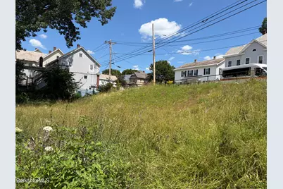 58 Summer St, Adams, MA 01220 - Photo 6