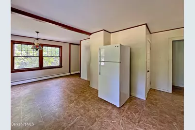 5 Apple St, Stockbridge, MA 01262 - Photo 12