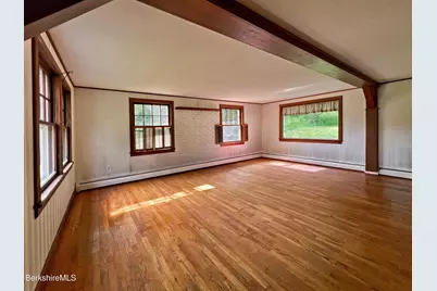 5 Apple St, Stockbridge, MA 01262 - Photo 6