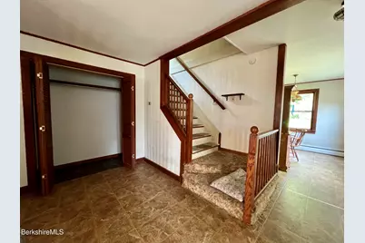 5 Apple St, Stockbridge, MA 01262 - Photo 4
