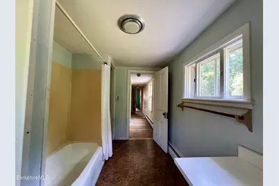 5 Apple St, Stockbridge, MA 01262 - Photo 20