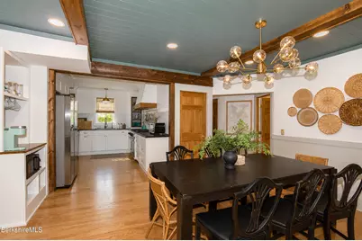28 National St, Lanesborough, MA 01237 - Photo 8