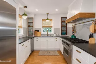 28 National St, Lanesborough, MA 01237 - Photo 10