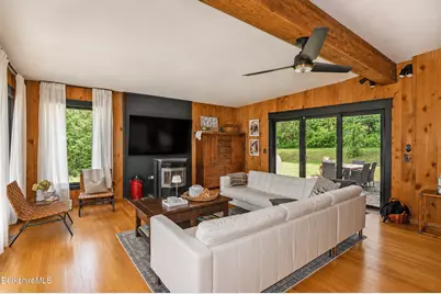 28 National St, Lanesborough, MA 01237 - Photo 12