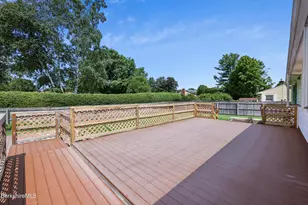 30 Joan Dr, Pittsfield, MA 01201 - Photo 22