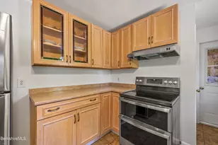 30 Joan Dr, Pittsfield, MA 01201 - Photo 10