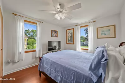 30 Joan Dr, Pittsfield, MA 01201 - Photo 12