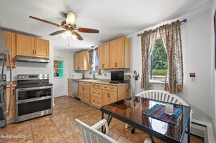 30 Joan Dr, Pittsfield, MA 01201 - Photo 6