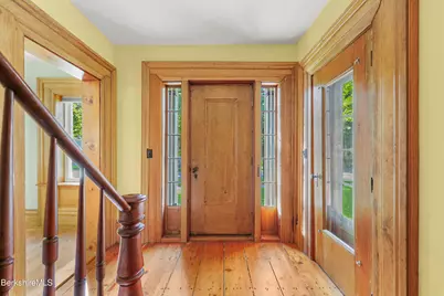 10 Summer St, Adams, MA 01220 - Photo 8