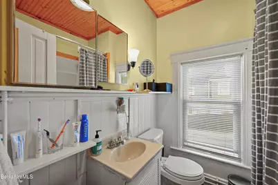 10 Summer St, Adams, MA 01220 - Photo 54