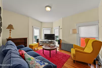 10 Summer St, Adams, MA 01220 - Photo 44