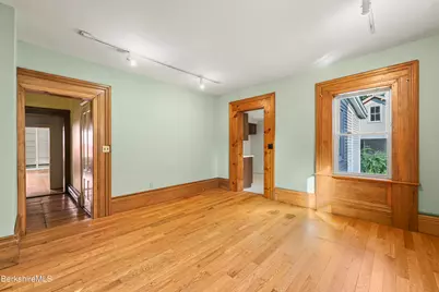 10 Summer St, Adams, MA 01220 - Photo 12