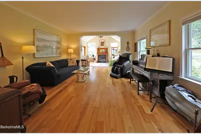5-A Butler Rd, Stockbridge, MA 01262 - Photo 8