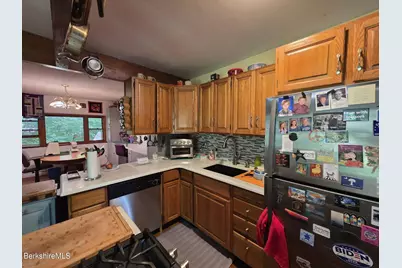 136 Chester Rd, Blandford, MA 01008 - Photo 10