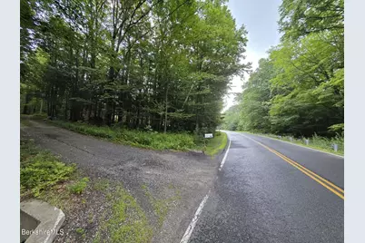 136 Chester Rd, Blandford, MA 01008 - Photo 32