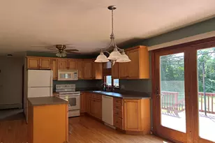 79 Clark Rd, Pittsfield, MA 01201 - Photo 4