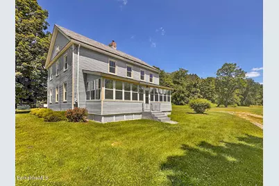 191 Fort Hill Ave, Pittsfield, MA 01201 - Photo 2