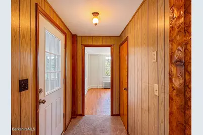 191 Fort Hill Ave, Pittsfield, MA 01201 - Photo 16