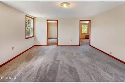 191 Fort Hill Ave, Pittsfield, MA 01201 - Photo 22