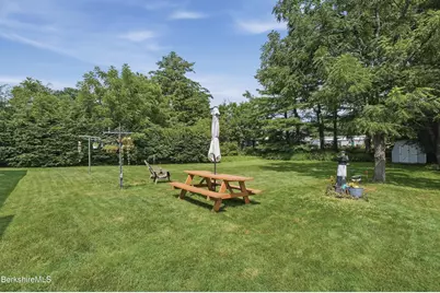 16 Patricia Ave, Pittsfield, MA 01201 - Photo 50
