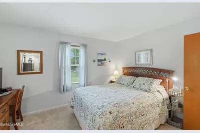 16 Patricia Ave, Pittsfield, MA 01201 - Photo 14