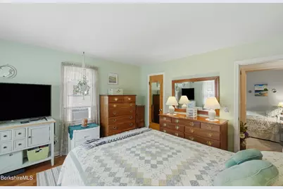 16 Patricia Ave, Pittsfield, MA 01201 - Photo 20