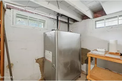 16 Patricia Ave, Pittsfield, MA 01201 - Photo 42