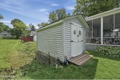 16 Patricia Ave, Pittsfield, MA 01201 - Photo 54