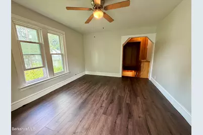 50 Buel St, Pittsfield, MA 01201 - Photo 22