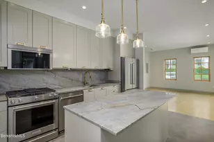 145-147 Pleasant St, North Adams, MA 01247 - Photo 30