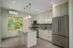 145-147 Pleasant St, North Adams, MA 01247 - Photo 26