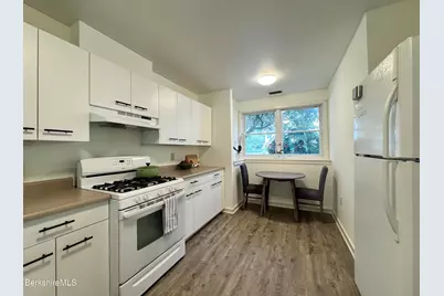 80 Taconic Ave, Great Barrington, MA 01230 - Photo 10