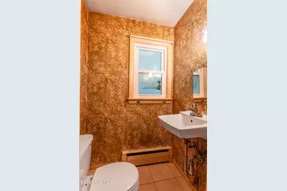 56 Saratoga Dr, Pittsfield, MA 01201 - Photo 22