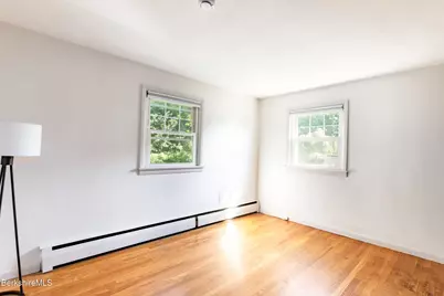 56 Saratoga Dr, Pittsfield, MA 01201 - Photo 18