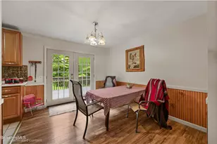 732 Main St, Becket, MA 01223 - Photo 12