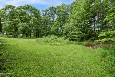 732 Main St, Becket, MA 01223 - Photo 4
