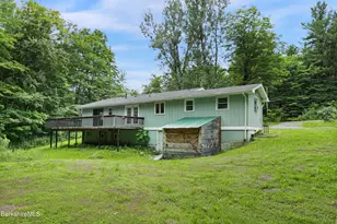 732 Main St, Becket, MA 01223 - Photo 40