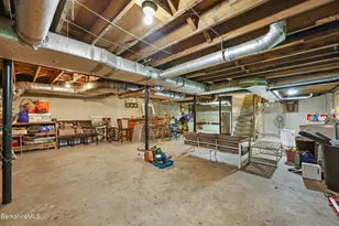 732 Main St, Becket, MA 01223 - Photo 34