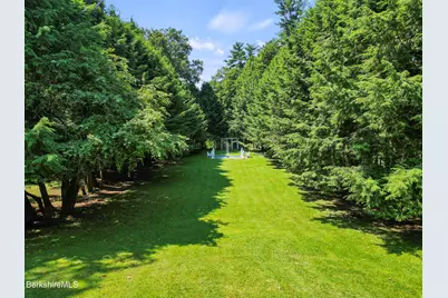 497 Holmes Rd, Pittsfield, MA 01201 - Photo 54