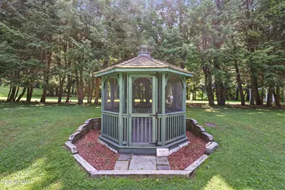 497 Holmes Rd, Pittsfield, MA 01201 - Photo 52