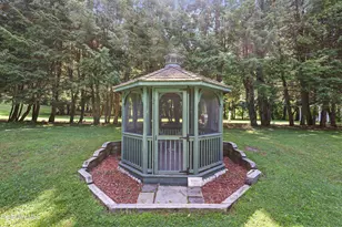 497 Holmes Rd, Pittsfield, MA 01201 - Photo 52