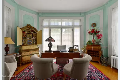 497 Holmes Rd, Pittsfield, MA 01201 - Photo 14