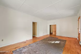 10 Summer St, Adams, MA 01220 - Photo 20