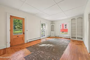 10 Summer St, Adams, MA 01220 - Photo 18