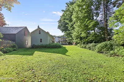 10 Summer St, Adams, MA 01220 - Photo 62