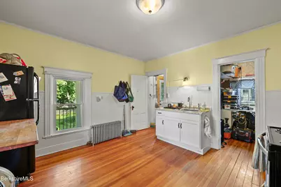 10 Summer St, Adams, MA 01220 - Photo 48