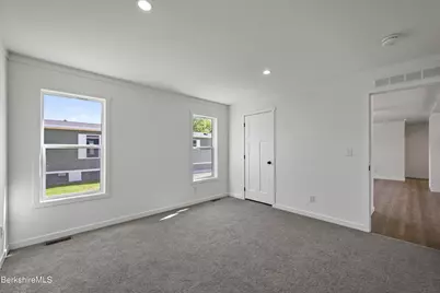 395 Cheshire Rd #111, Pittsfield, MA 01201 - Photo 22