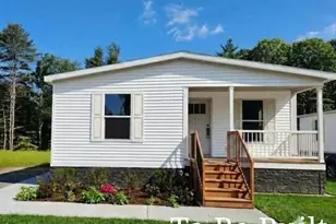 395 Cheshire Rd, Pittsfield, MA 01201 - Photo 1